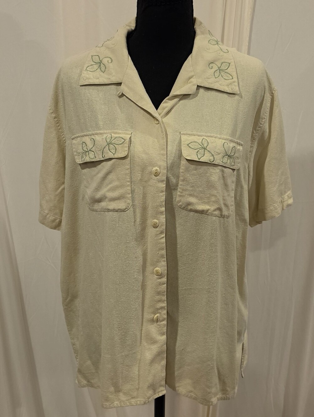 Vtg STUNT 100% Silk Camp Shirt XL Cream Embroidered Raw Silk Button Up Boho